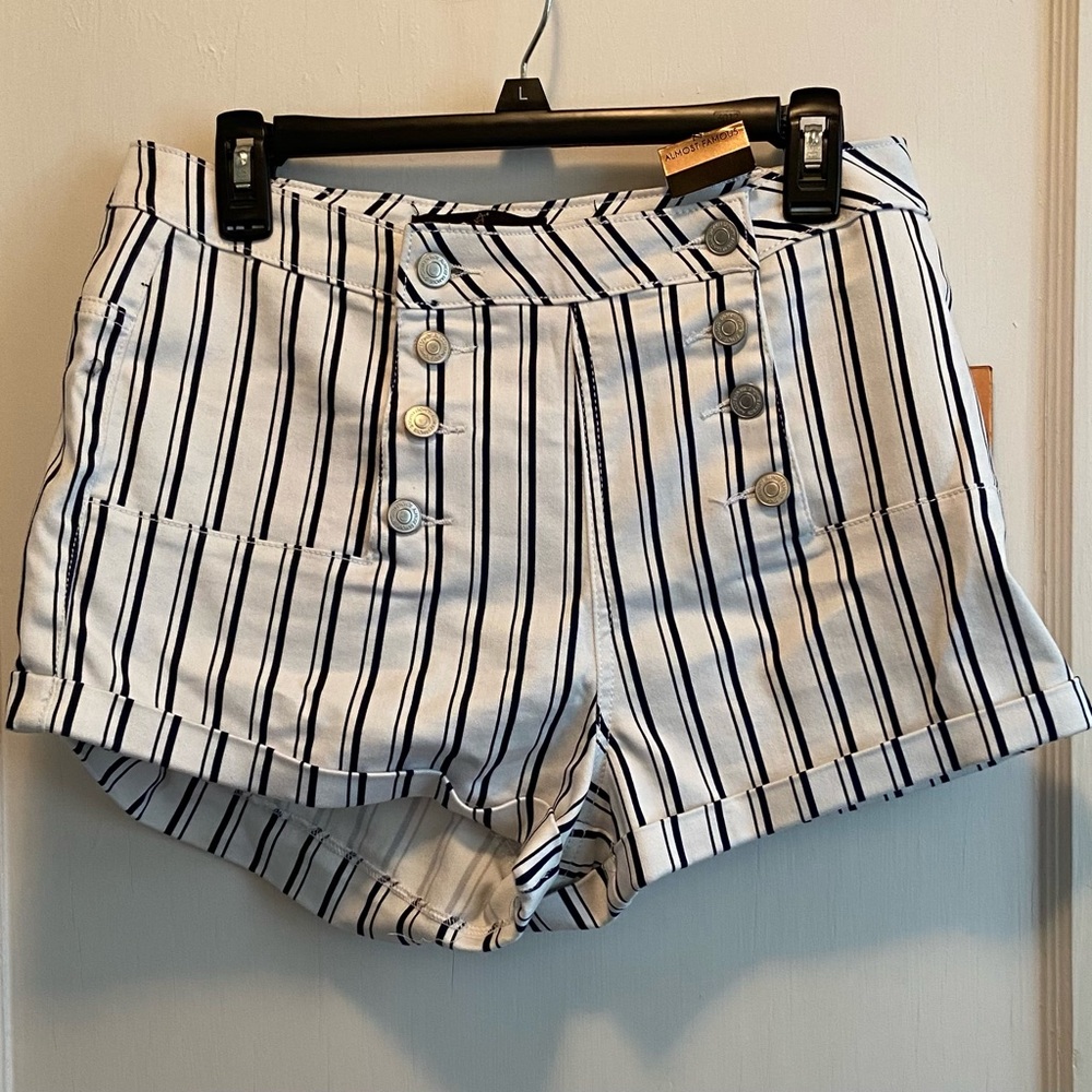 Almost Famous Size 15 Navy & White Striped Shorts